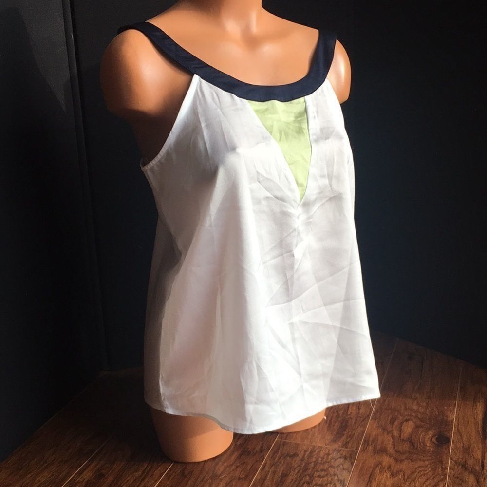 New with Tags Sleeveless Blouse - Size Small - Perfect for Dress Casual